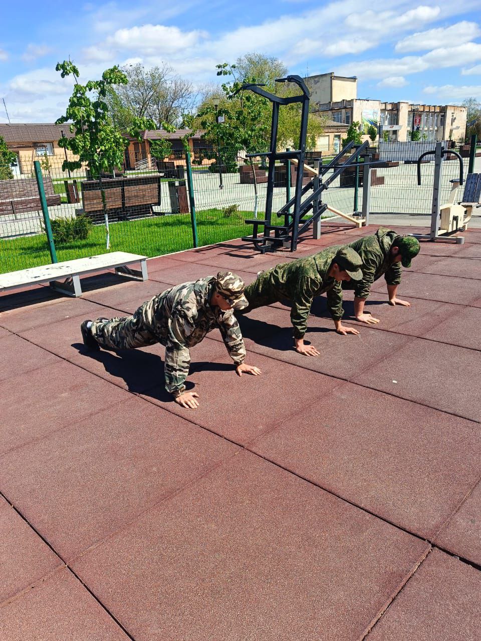 photo 4 2025 05 12 21 40 44